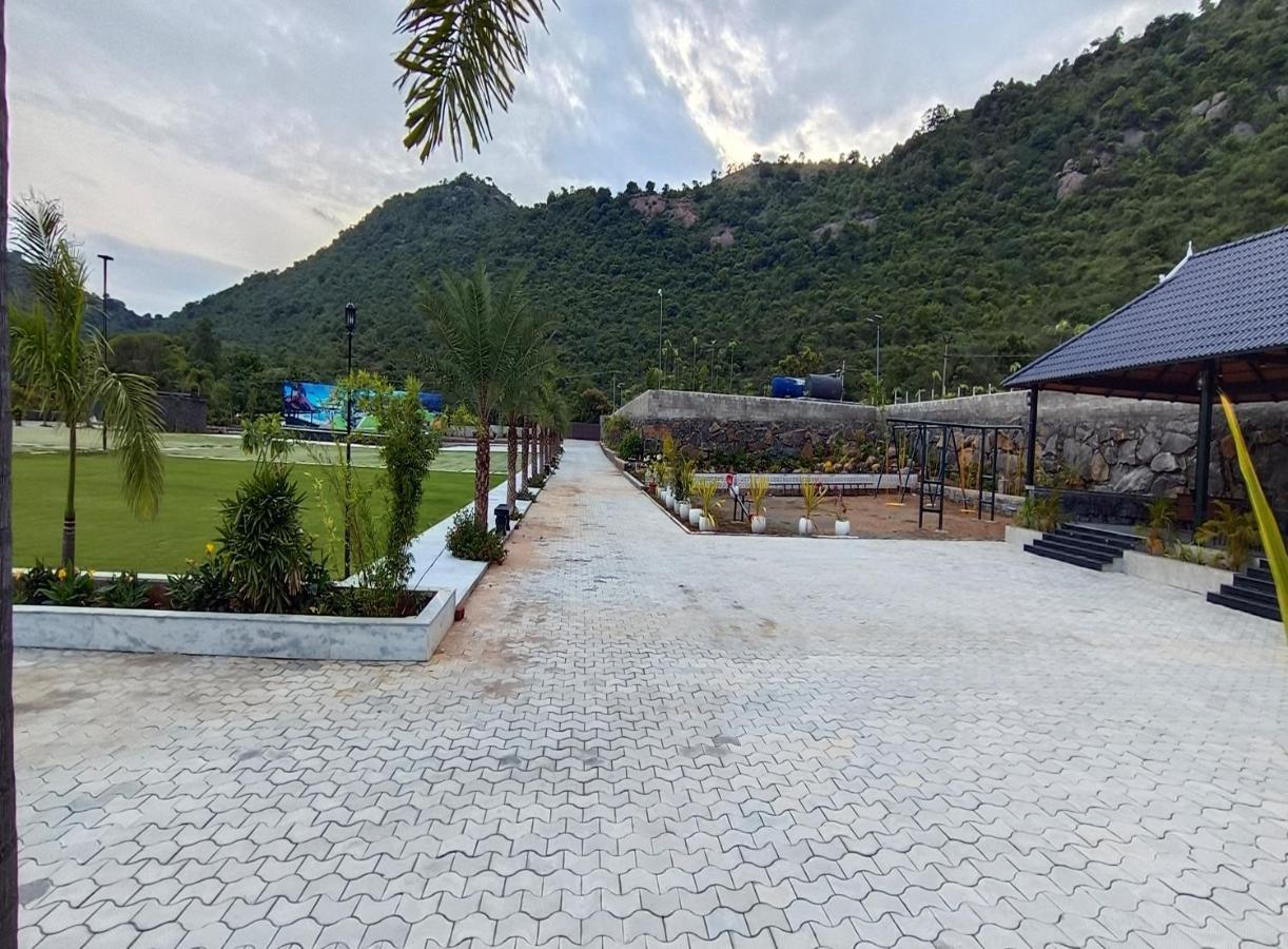 Forest Meadows Resort -Swiss In 세일럼 외부 사진